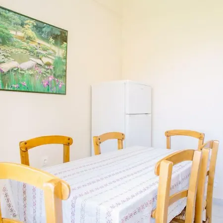 Nikolouzos Estate Corfu Ipsos